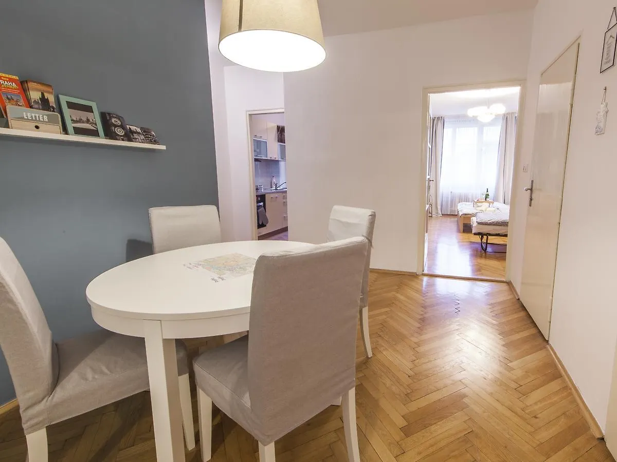 Modern Central Apartment Dlouha Prague